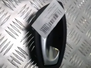 Poignée intérieure de porte avant droite - RENAULT LAGUNA 3 PHASE 2 - 52712601140943