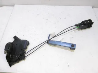 Serrure de porte avant droite - TOYOTA PRIUS 2 - 52713701101811